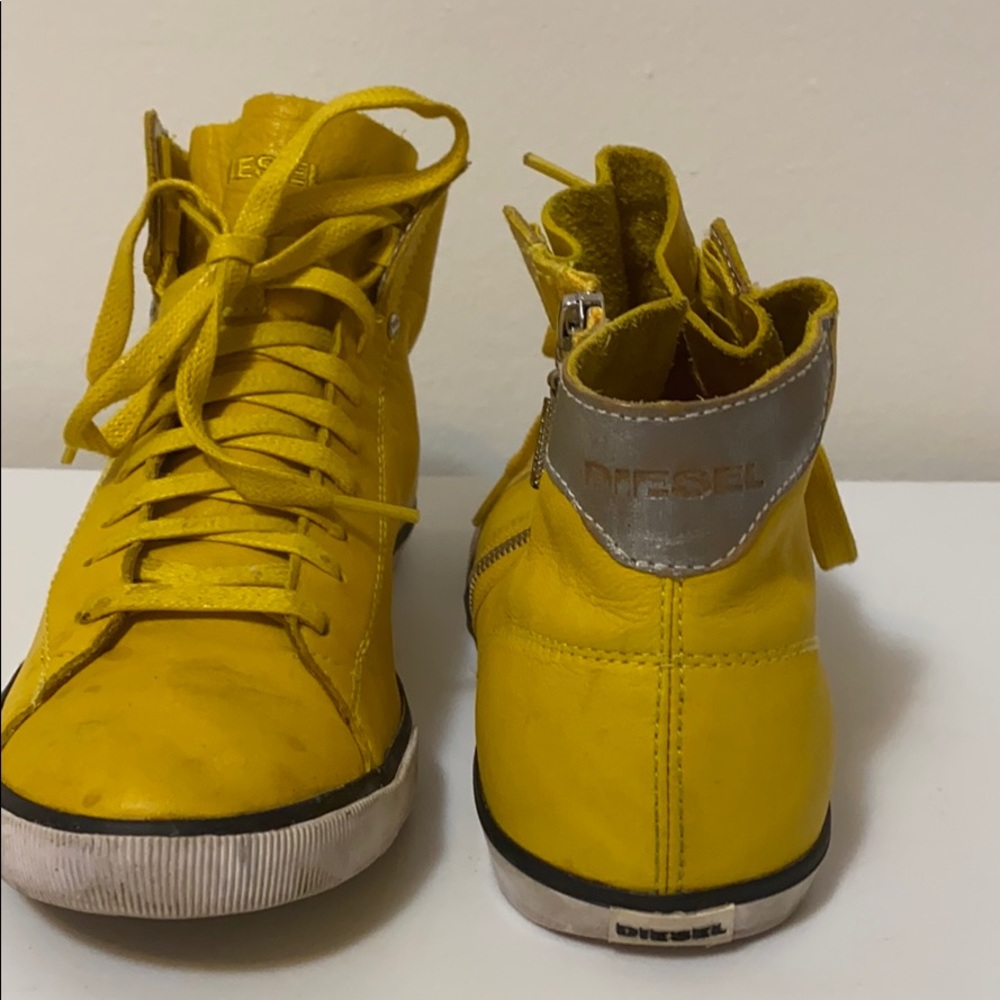 DIESEL CONVERSE CLASSISE YELLON SIZE 8